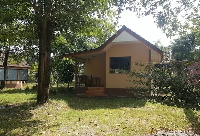 ホテル Chok Amorn Resort