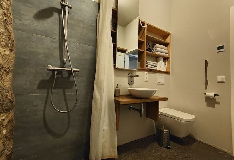 Отель Denkmalgeschütztes Rittergut Hexenburg