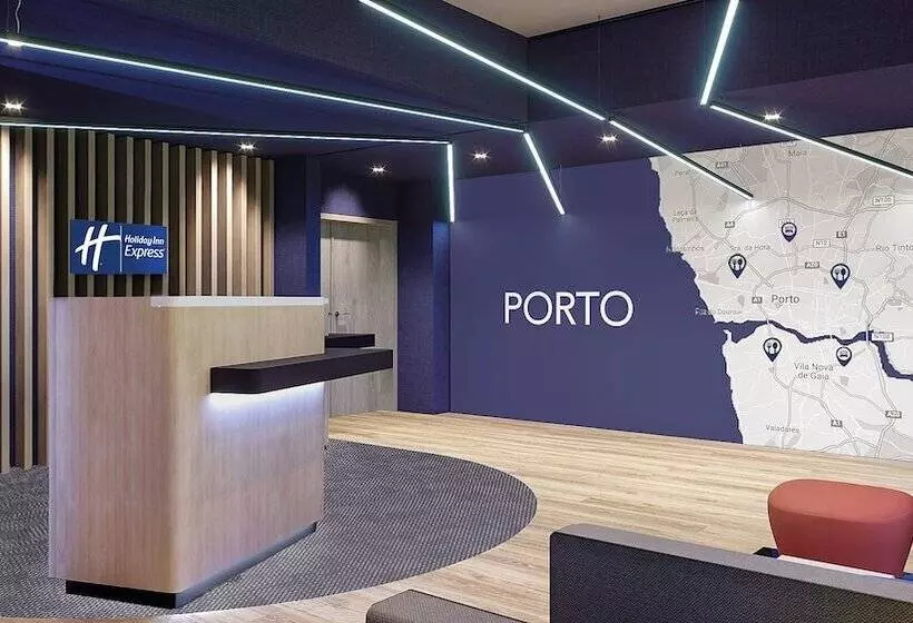 هتل Holiday Inn Express Porto Boavista, An Ihg