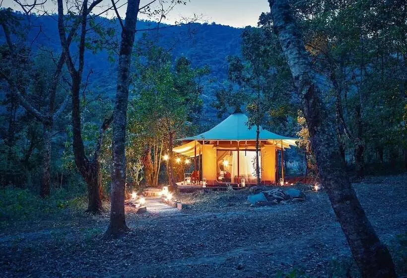 Hotelli Kohima Camp Nagaland By Tutc