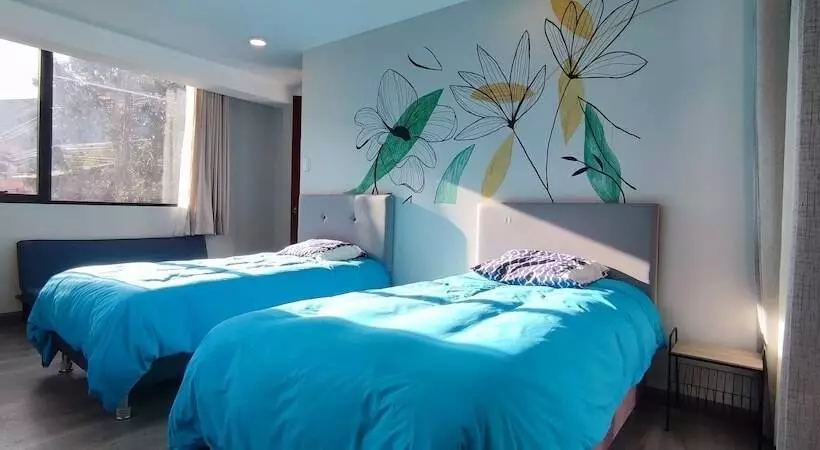 هتل La Casa De Las Flores