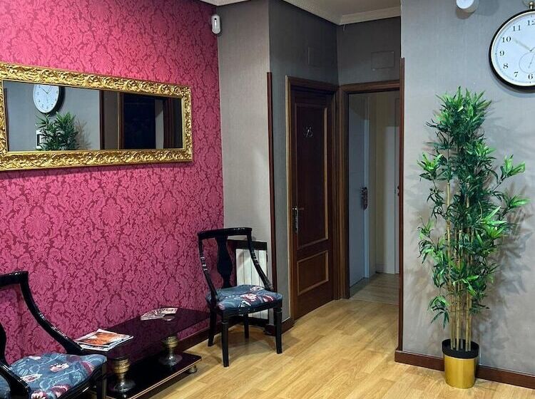 هتل Hostal New Dream Madrid
