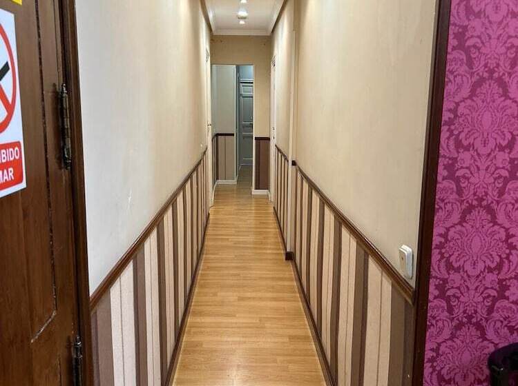 هتل Hostal New Dream Madrid