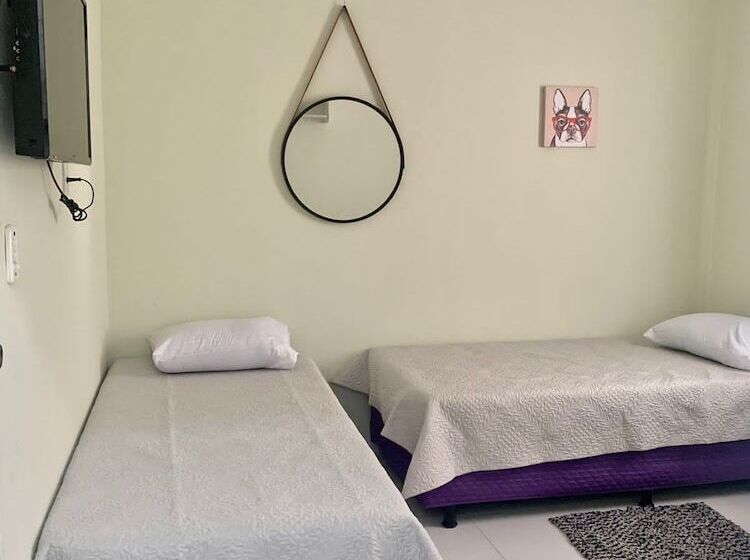 호텔 Pousada Vila Universitaria