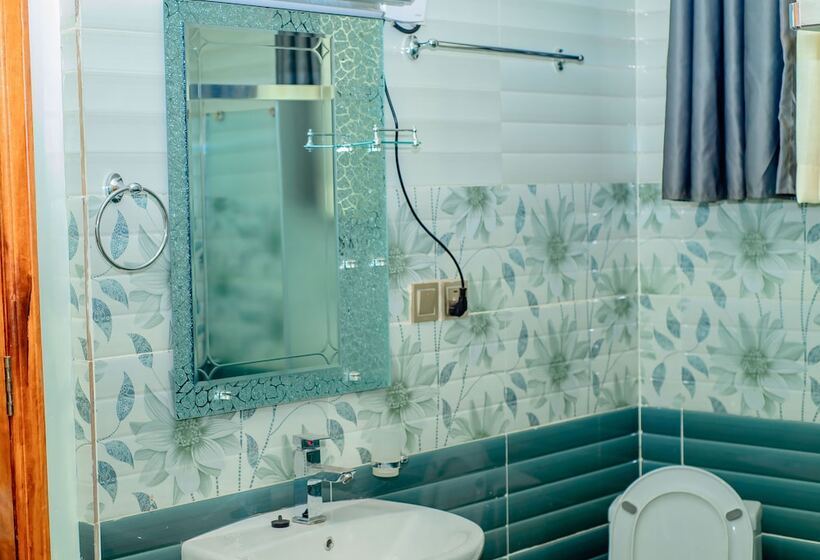 هتل Rusororo Hill View Home Inn