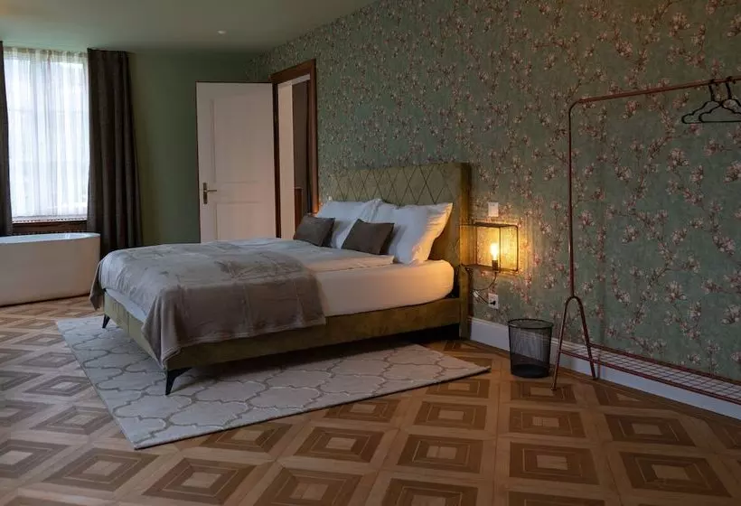 ホテル Villa Weber