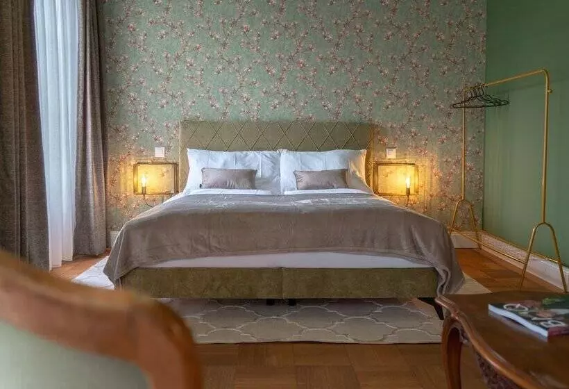 ホテル Villa Weber