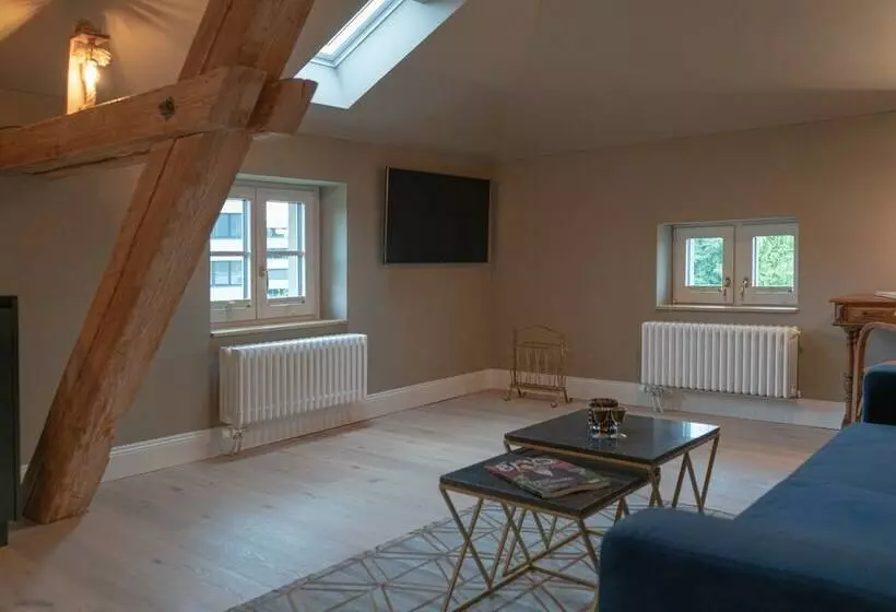 ホテル Villa Weber