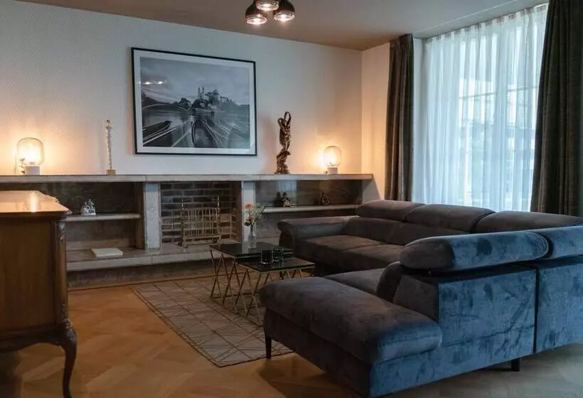 ホテル Villa Weber