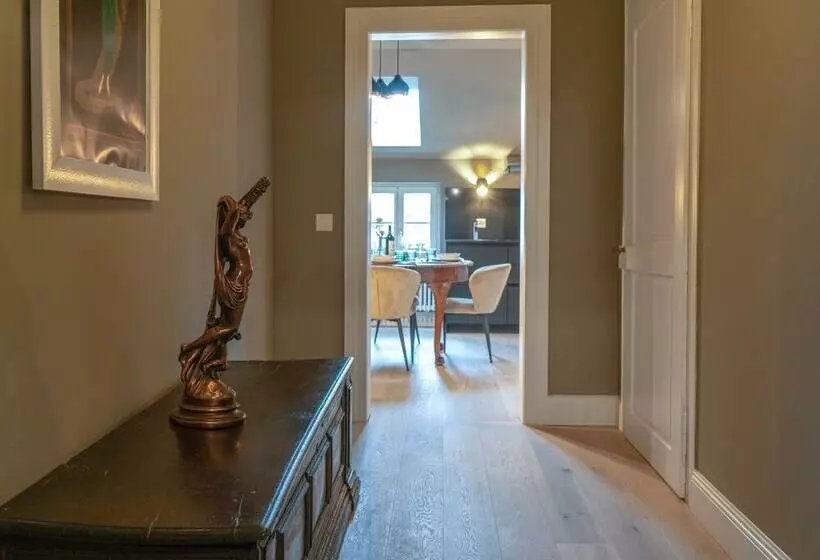 ホテル Villa Weber