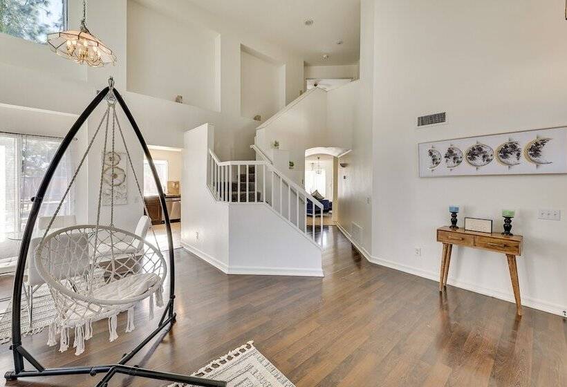 Lake Elsinore Home W/ Pool 44 Mi To Disneyland!