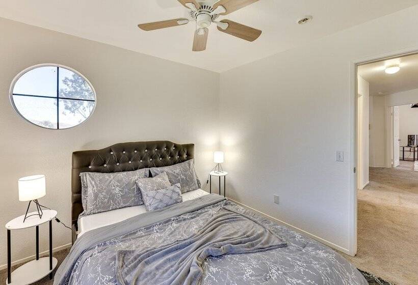 Lake Elsinore Home W/ Pool 44 Mi To Disneyland!