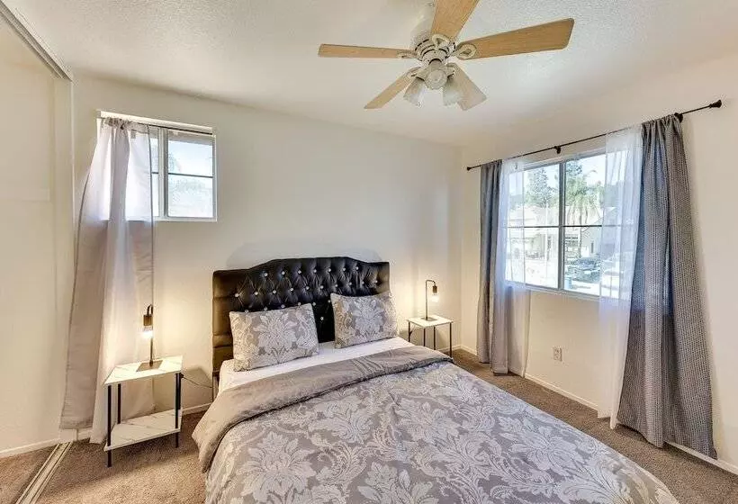 Lake Elsinore Home W/ Pool   44 Mi To Disneyland!