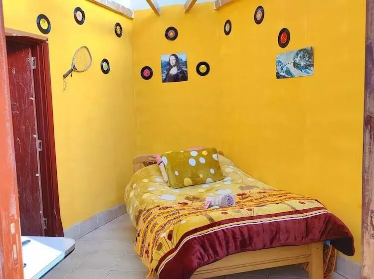 پانسیون Casa De Huespedes La Casa Bonita