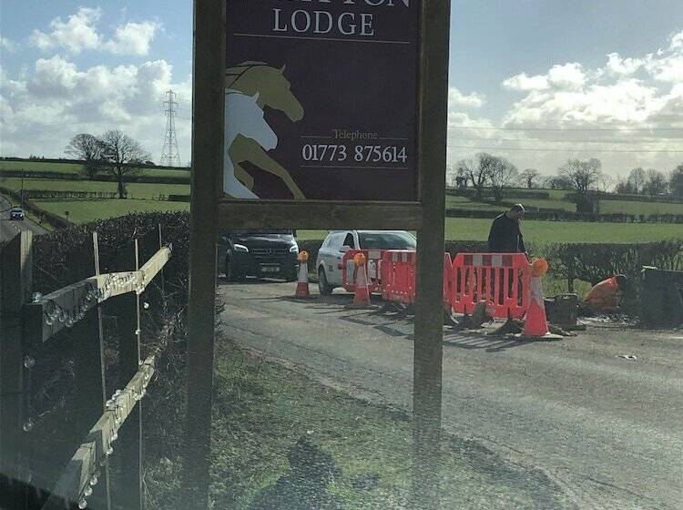 پانسیون Whittonlodge B&b & Holiday Let