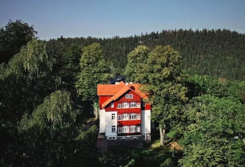 ペンション Willa Dąbrówka