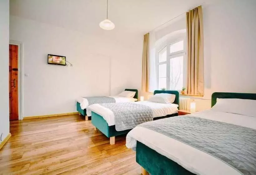 ペンション Willa Dąbrówka