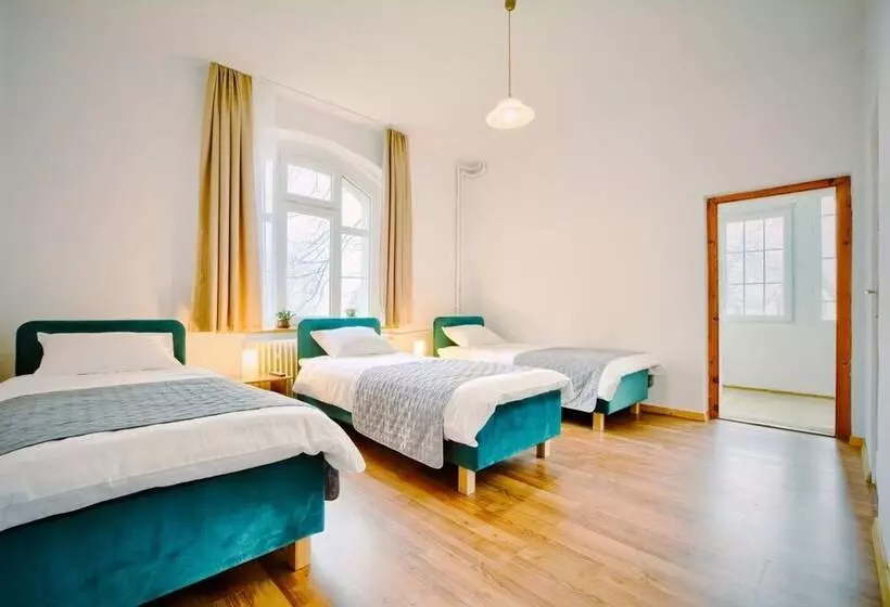 ペンション Willa Dąbrówka