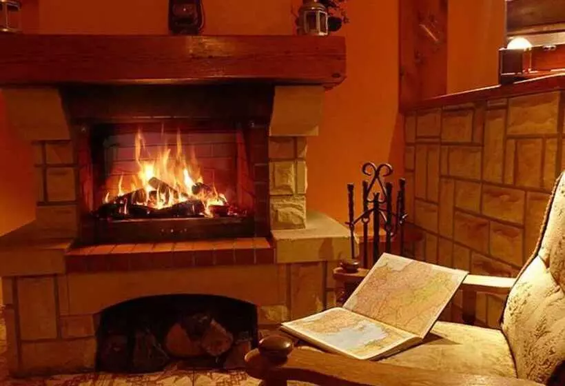 ペンション Willa Dąbrówka