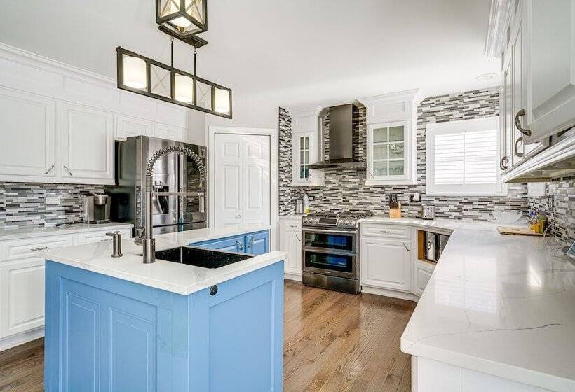 Plainfield Home W/ Game Room Near Harrahs Casino!