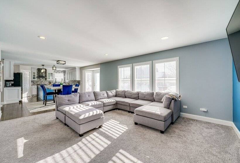 Plainfield Home W/ Game Room Near Harrahs Casino!