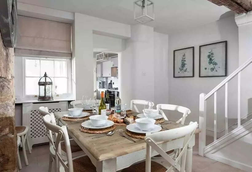 レジデンス Beautiful Cotswold Cottage In Rodborough, Stroud