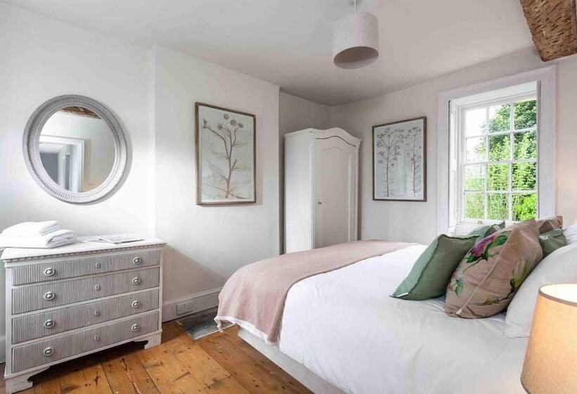 اقامتگاه Beautiful Cotswold Cottage In Rodborough, Stroud