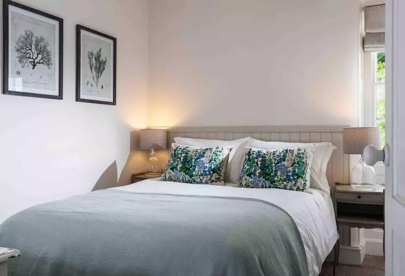 レジデンス Beautiful Cotswold Cottage In Rodborough, Stroud