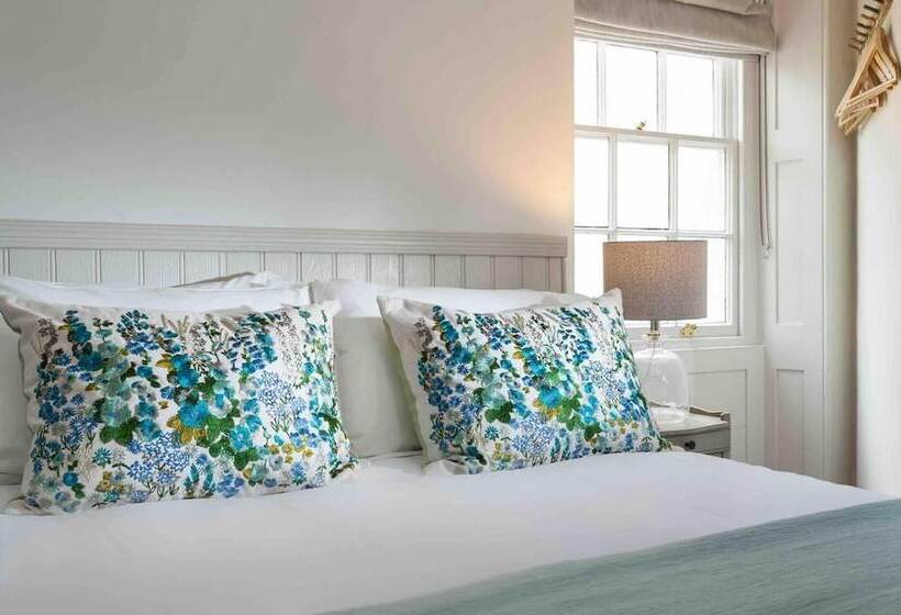 اقامتگاه Beautiful Cotswold Cottage In Rodborough, Stroud