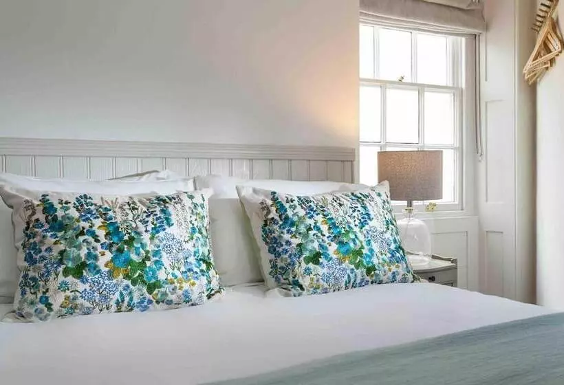 レジデンス Beautiful Cotswold Cottage In Rodborough, Stroud