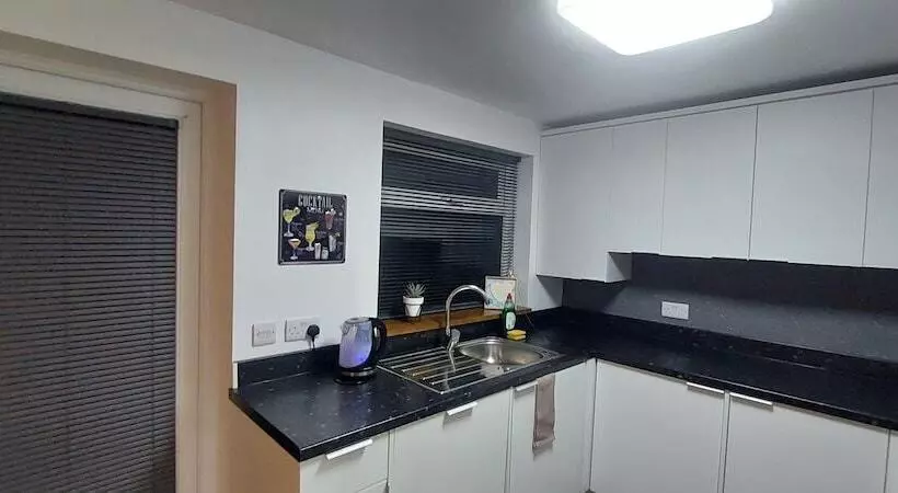 اقامتگاه Hull 3bed House Driveway Garden Familyfriendly