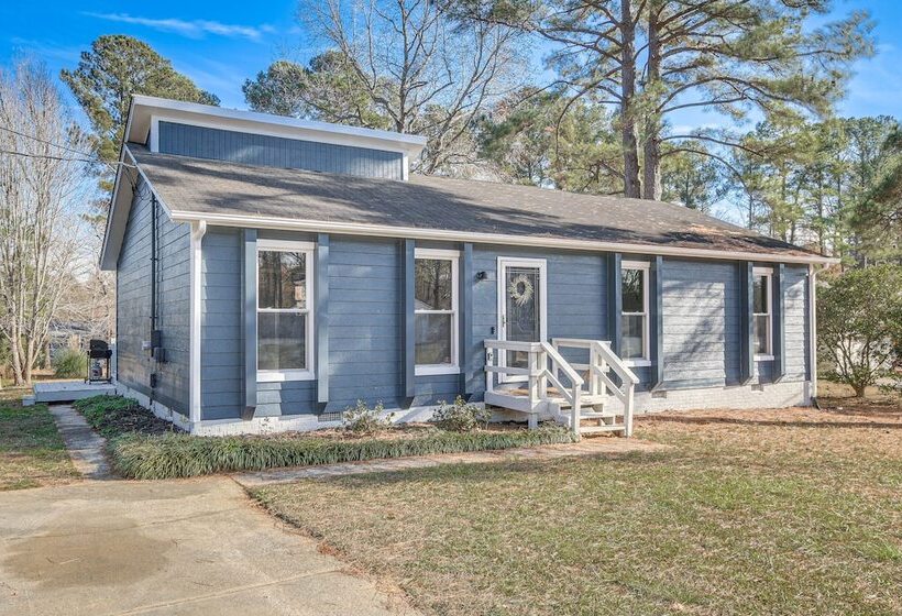 Sanford Family Home W/ Deck ~ 2 Mi To Downtown!
