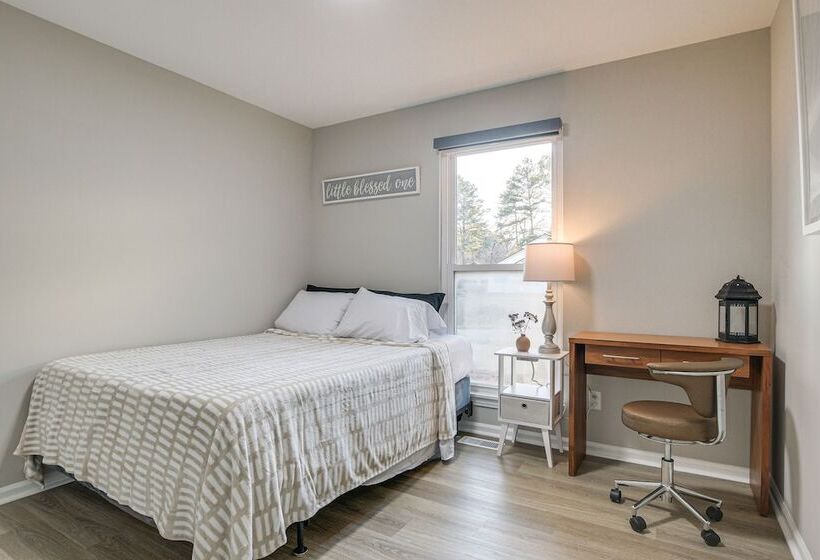 Sanford Family Home W/ Deck ~ 2 Mi To Downtown!