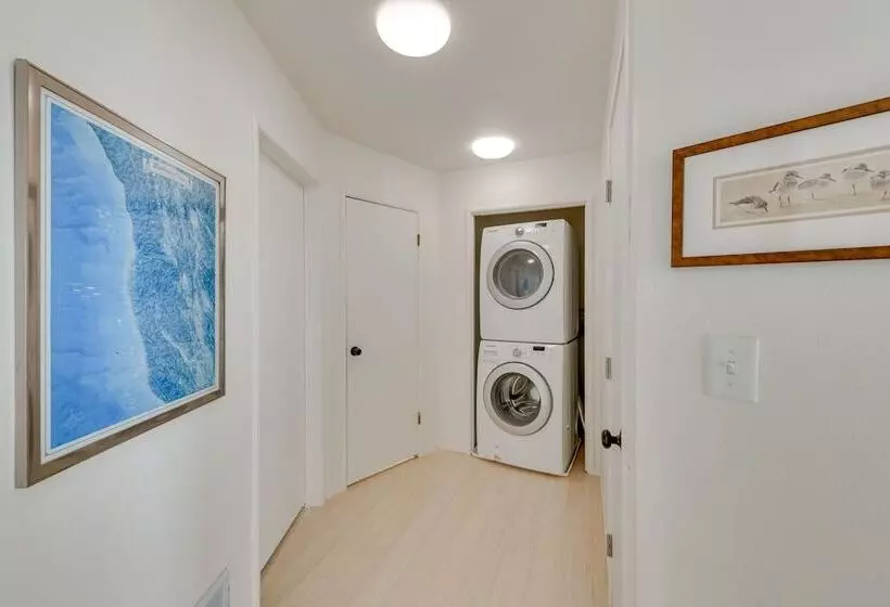 Serene Irish Beach Home W/ Panoramic Ocean Views!