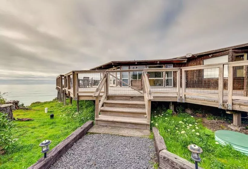 Serene Irish Beach Home W/ Panoramic Ocean Views!