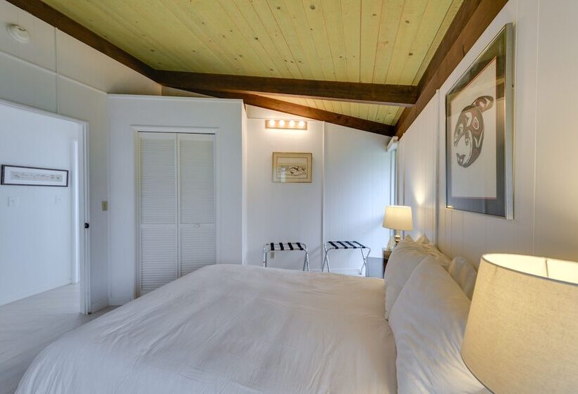 Serene Irish Beach Home W/ Panoramic Ocean Views!