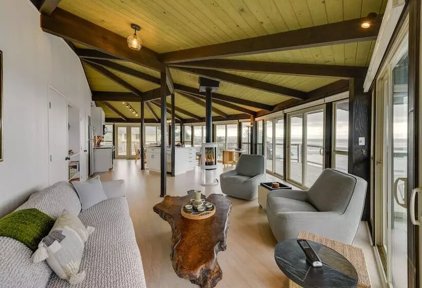 Serene Irish Beach Home W/ Panoramic Ocean Views!