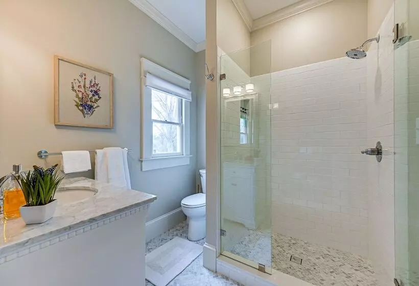 Spacious Salem Winston Home W/ Deck!