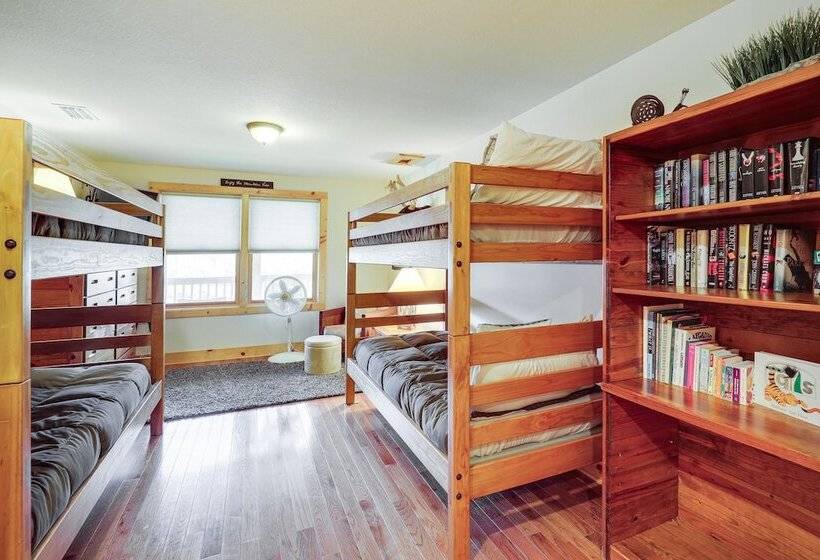 Waterfront Watauga Lake Home W/ Private Dock!