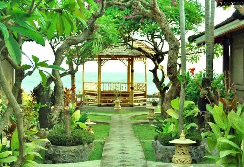 Hotelli Bungalow Geringsing