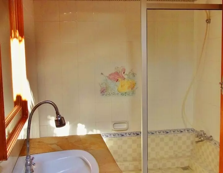 Hotelli Bungalow Geringsing