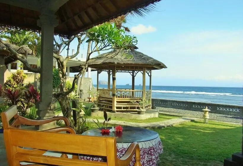 Hotelli Bungalow Geringsing