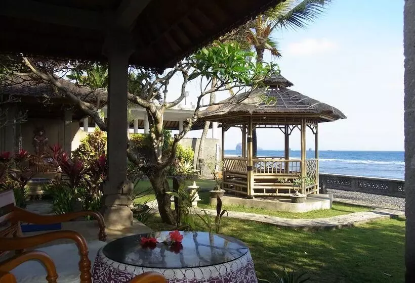 Hotelli Bungalow Geringsing