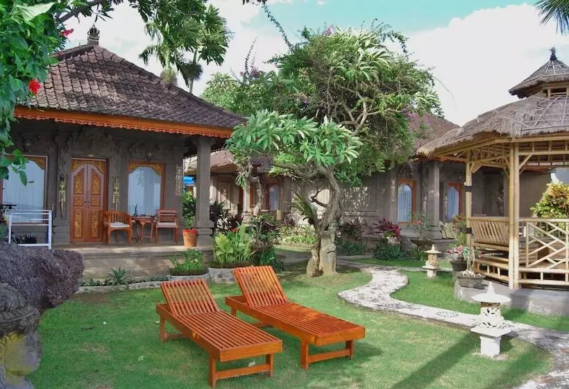 Hotelli Bungalow Geringsing