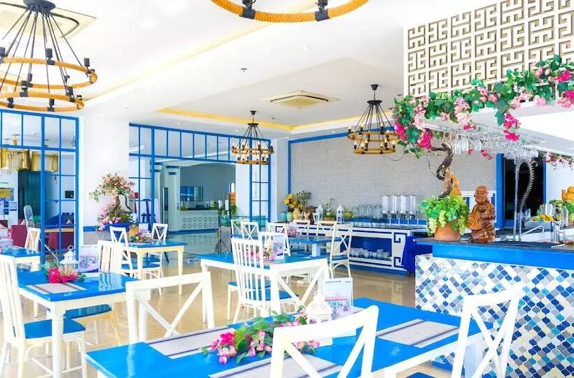ホテル Camp Netanya Resort And Spa