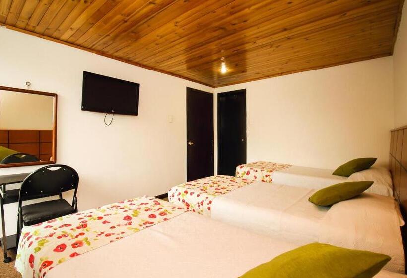 בית מלון כפרי Casa Quinta Embajada