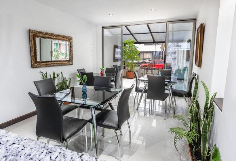 בית מלון כפרי Casa Quinta Embajada