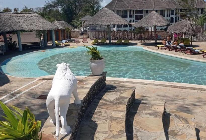 هتل Lily Palm Resort