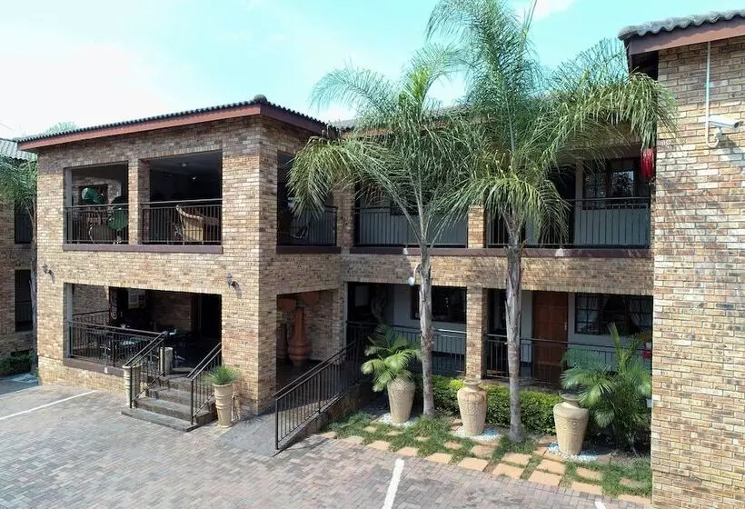 ホテル Nelspruit Lodge