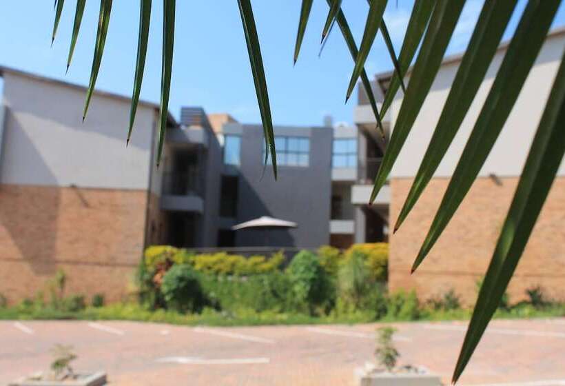 בית מלון כפרי Nelspruit Lodge